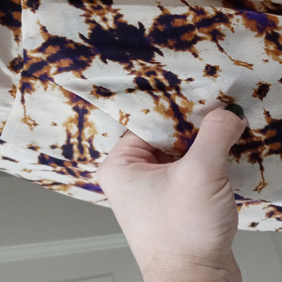 🆕️ 💜Lavender Brown💜 - Beige/Purple Silk Blend Mini Dress Romper - Picture 7 of 15